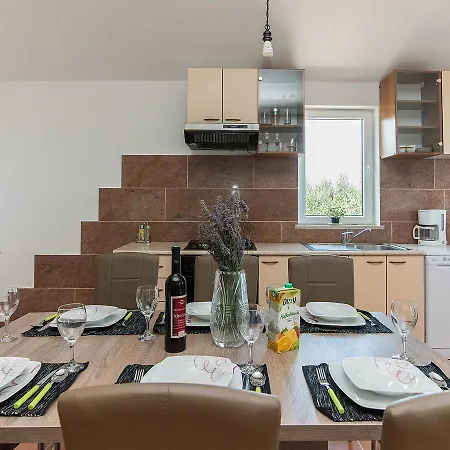 Dom wakacyjny Holiday House D