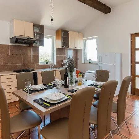 Dom wakacyjny Holiday House D Supetar