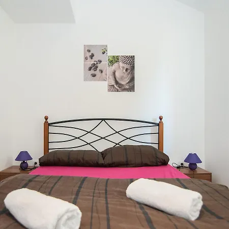 Holiday House D Supetar