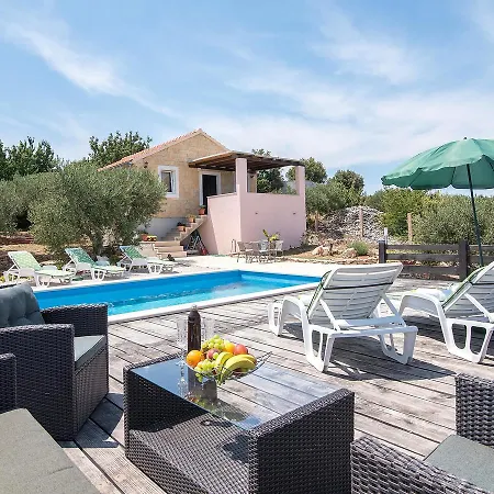 Holiday House D * Supetar